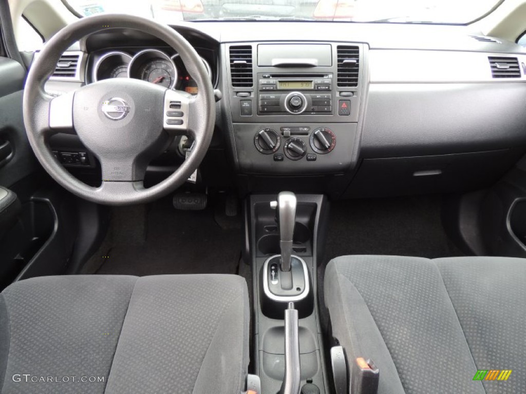 2011 Nissan Versa 1.8 S Hatchback Charcoal Dashboard Photo #78331541