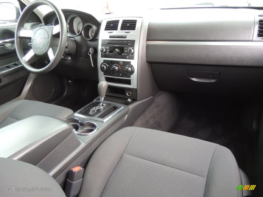 2010 Charger SXT - Bright Silver Metallic / Dark Slate Gray photo #9