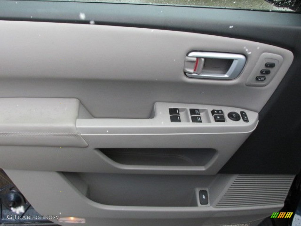 2011 Honda Pilot Touring 4WD Door Panel Photos