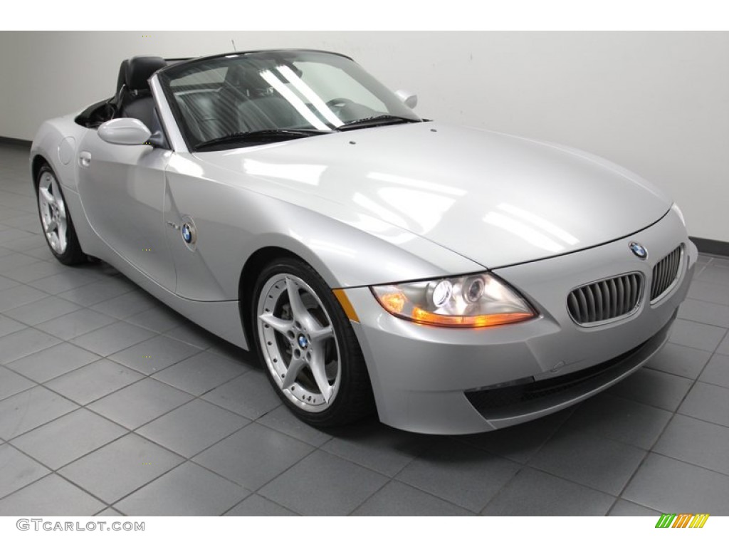Titanium Silver Metallic 2007 BMW Z4 3.0si Roadster Exterior Photo #78332185