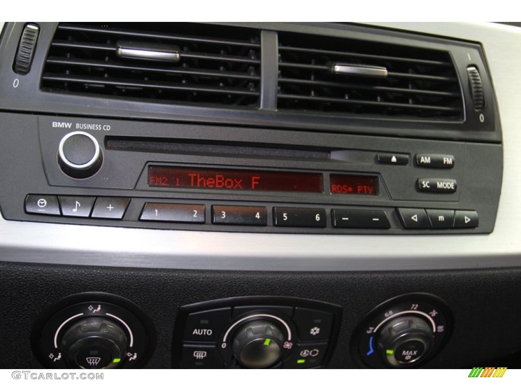 2007 BMW Z4 3.0si Roadster Controls Photo #78332640