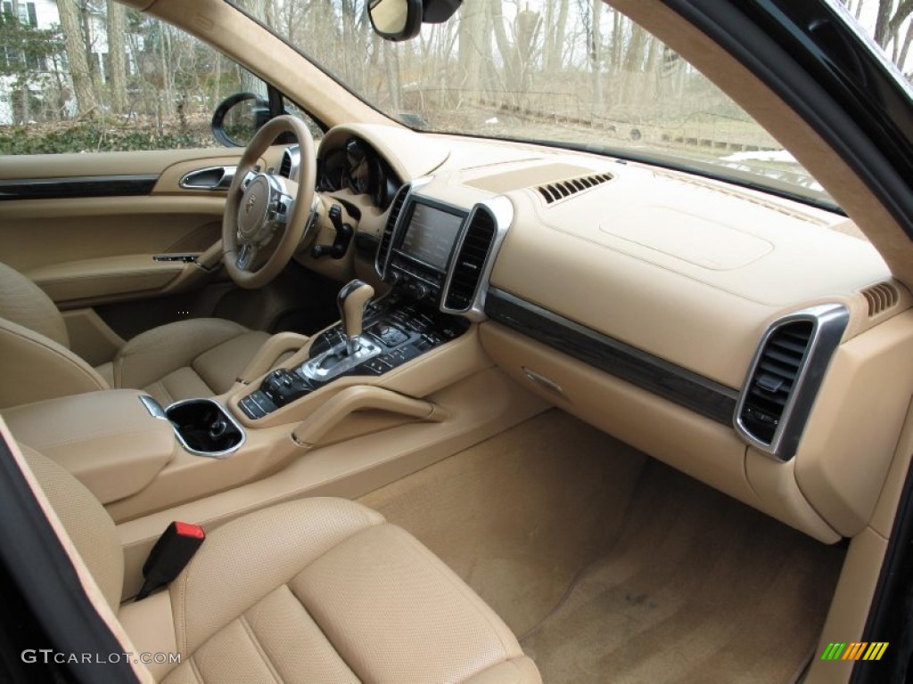 2011 Porsche Cayenne Turbo Luxor Beige Dashboard Photo #78332661