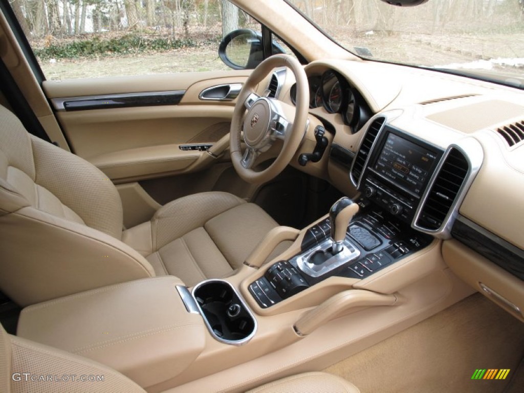 2011 Cayenne Turbo - Jet Black Metallic / Luxor Beige photo #19