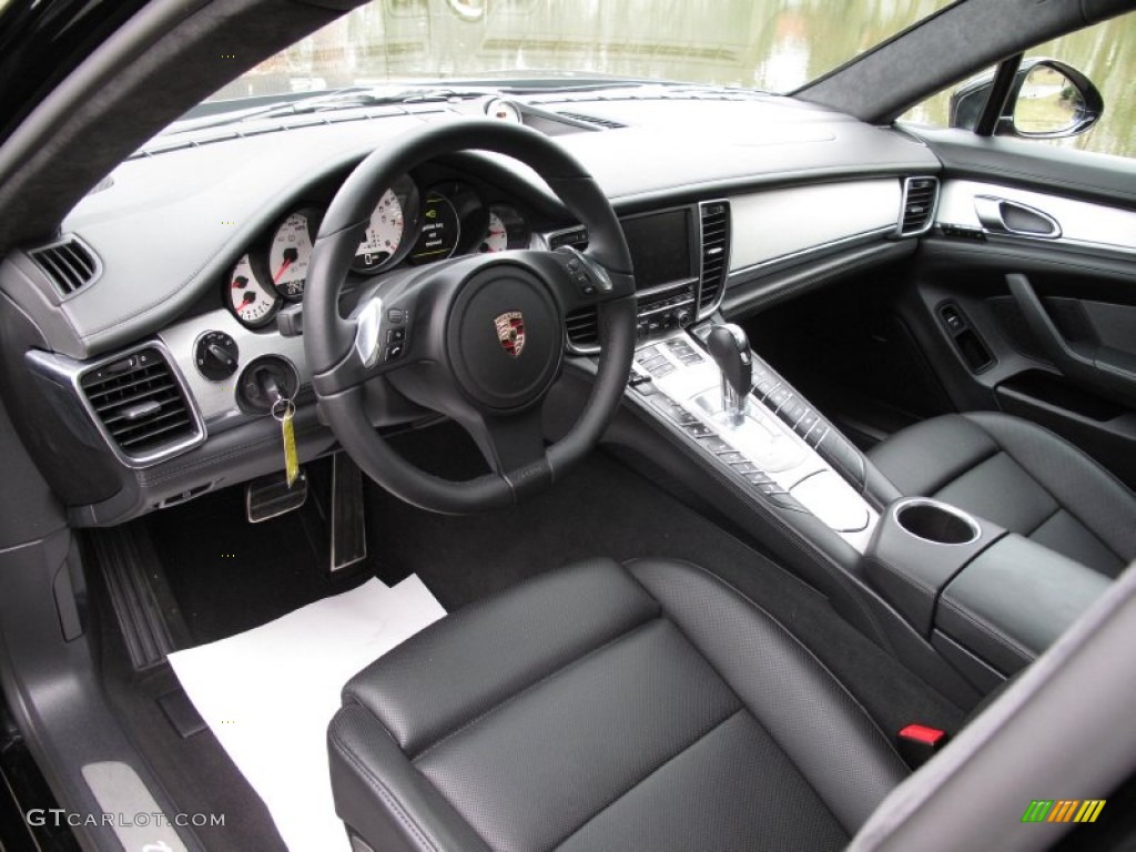 Black Interior 2010 Porsche Panamera Turbo Photo #78333028