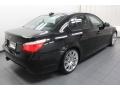 Jet Black - 5 Series 550i Sedan Photo No. 9