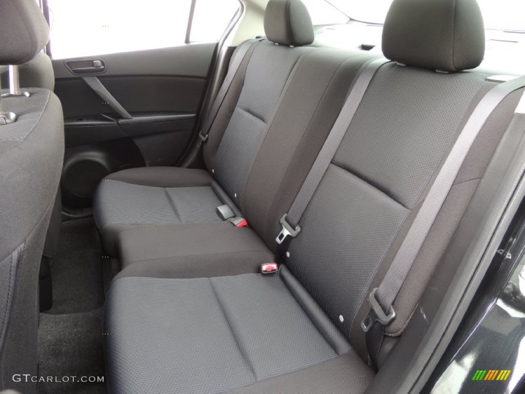 2011 MAZDA3 i Sport 4 Door - Black Mica / Black photo #20