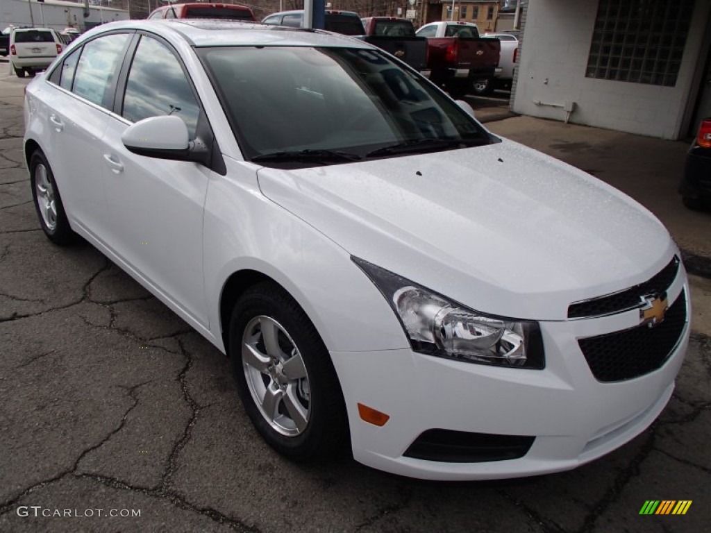2013 Cruze LT - Summit White / Jet Black/Sport Red photo #2
