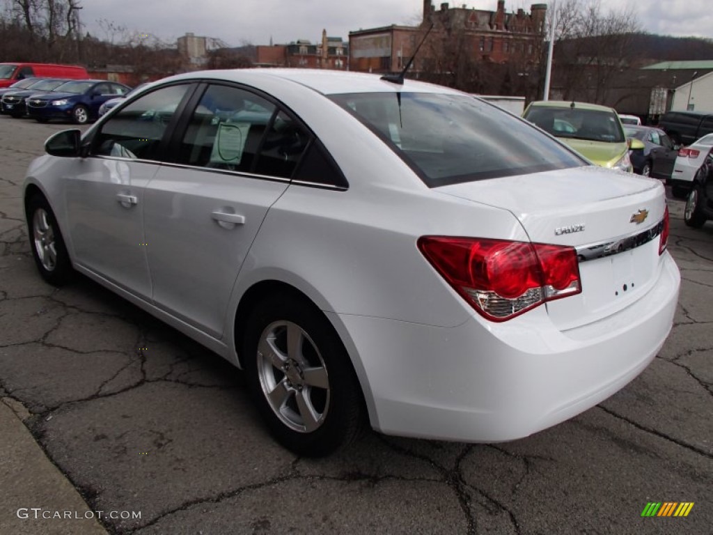 2013 Cruze LT - Summit White / Jet Black/Sport Red photo #6
