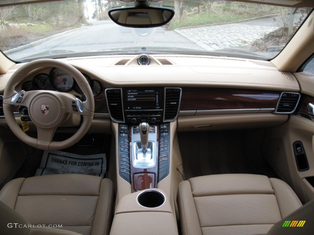 2010 Porsche Panamera 4S Luxor Beige Dashboard Photo #78334146