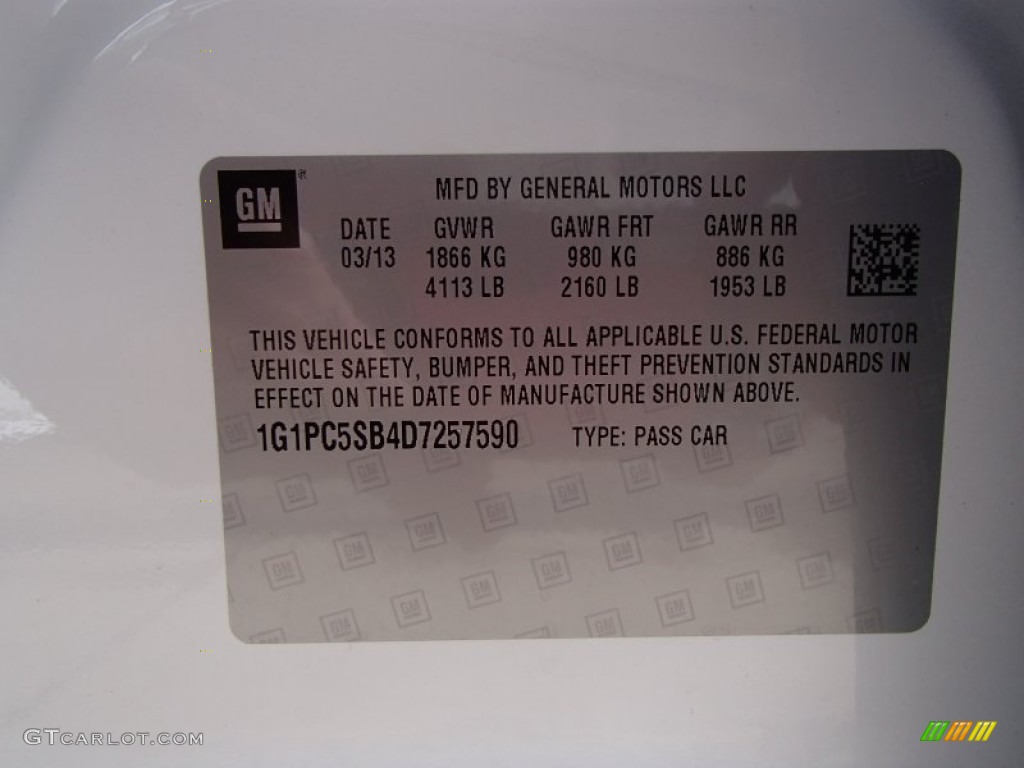 2013 Cruze LT - Summit White / Jet Black/Sport Red photo #20