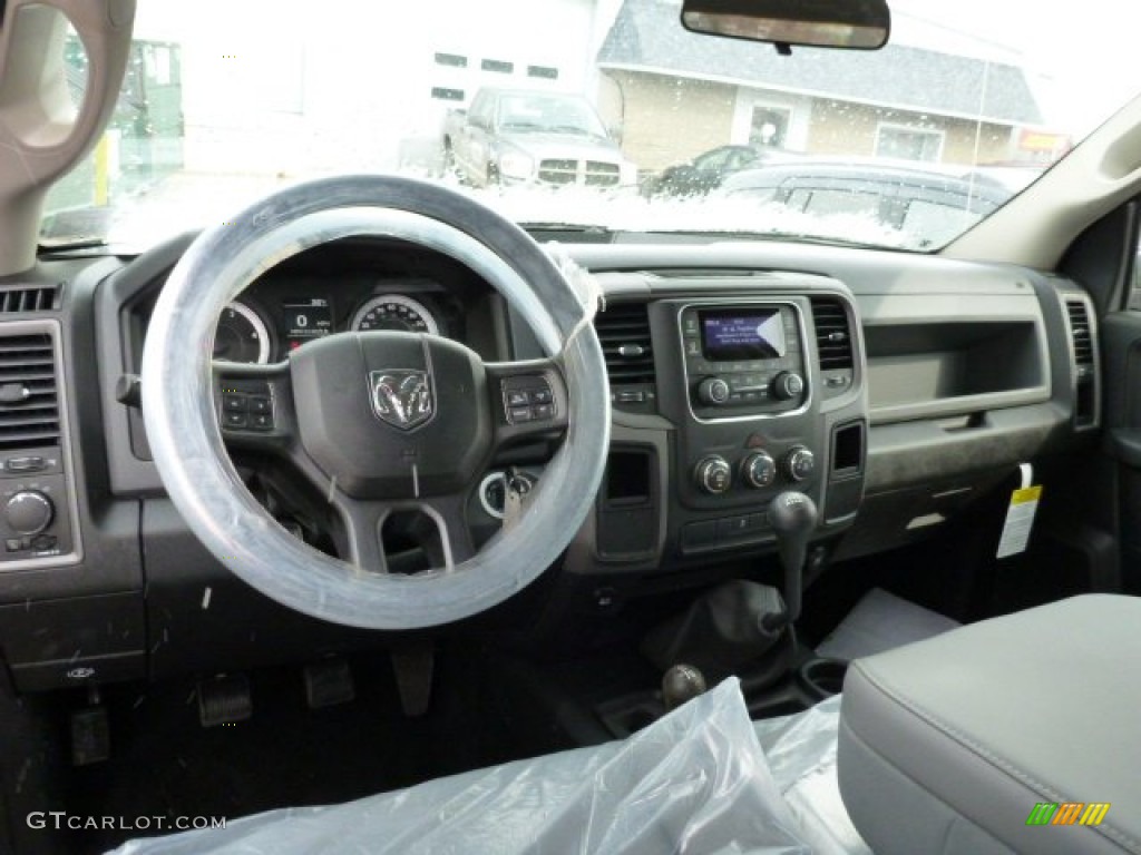 2013 2500 Tradesman Crew Cab 4x4 - Prairie Pearl / Black/Diesel Gray photo #13
