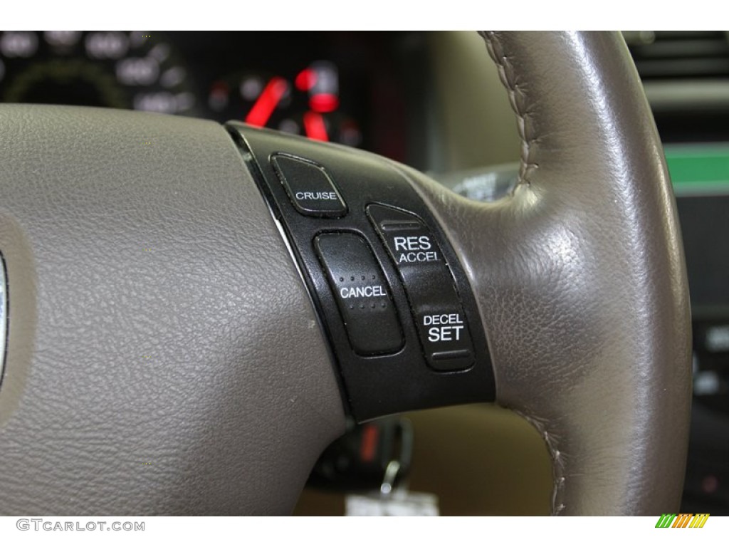 2004 Honda Accord EX Sedan Controls Photo #78334563