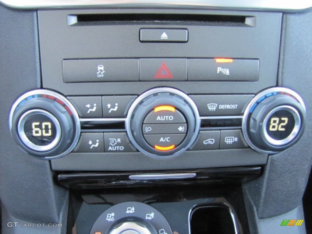 2012 Land Rover LR4 HSE Controls Photo #78335702