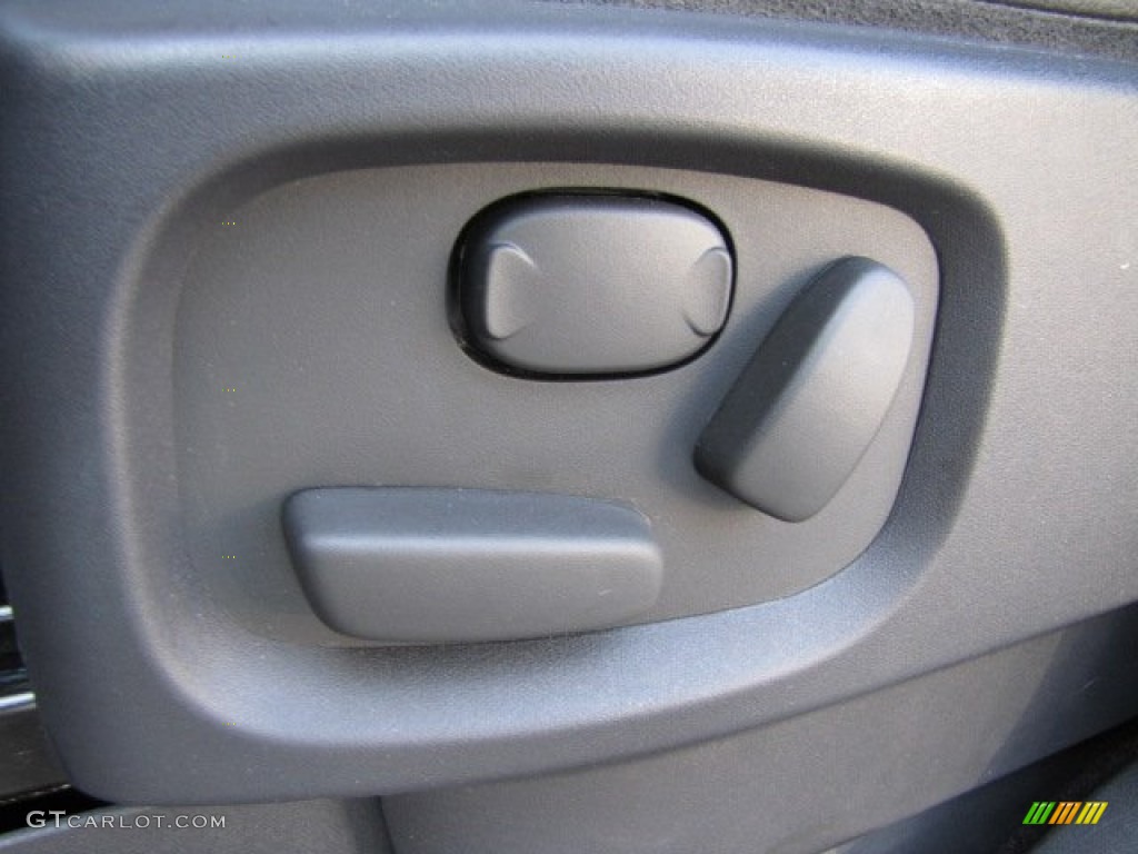 2012 Land Rover LR4 HSE Controls Photo #78335946