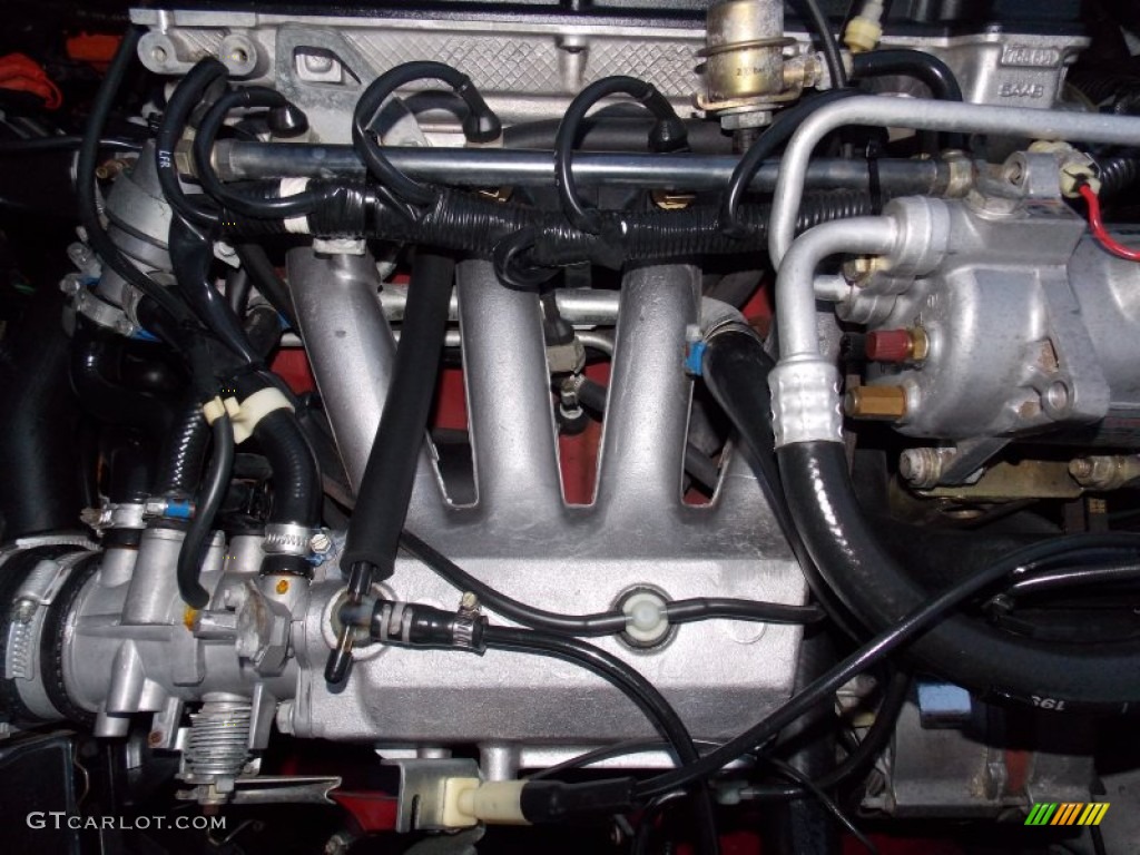1990 Saab 900 SPG Hatchback Engine Photos