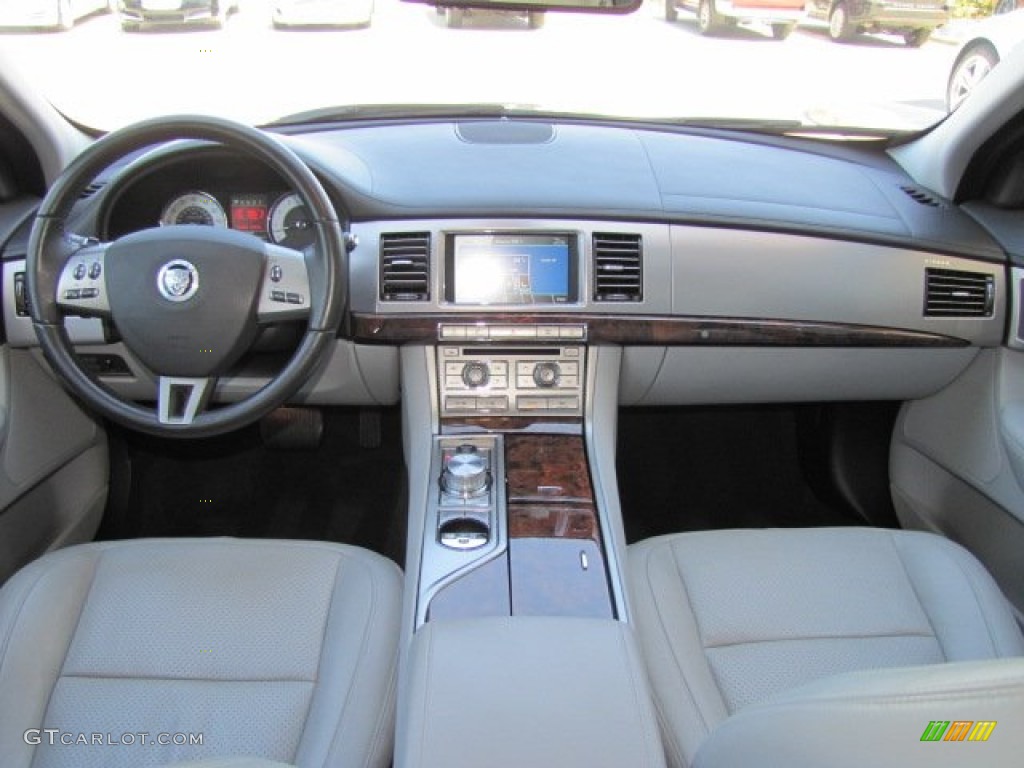 2010 XF Premium Sport Sedan - Vapour Grey Metallic / Dove photo #3