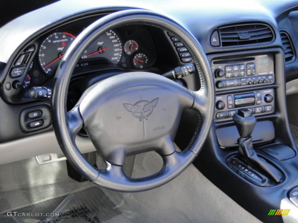 2003 Chevrolet Corvette Coupe Light Gray Steering Wheel Photo #78338154
