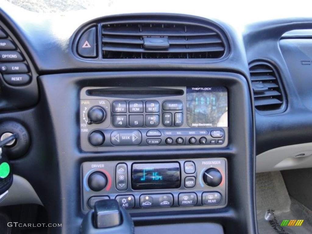 2003 Chevrolet Corvette Coupe Controls Photo #78338202