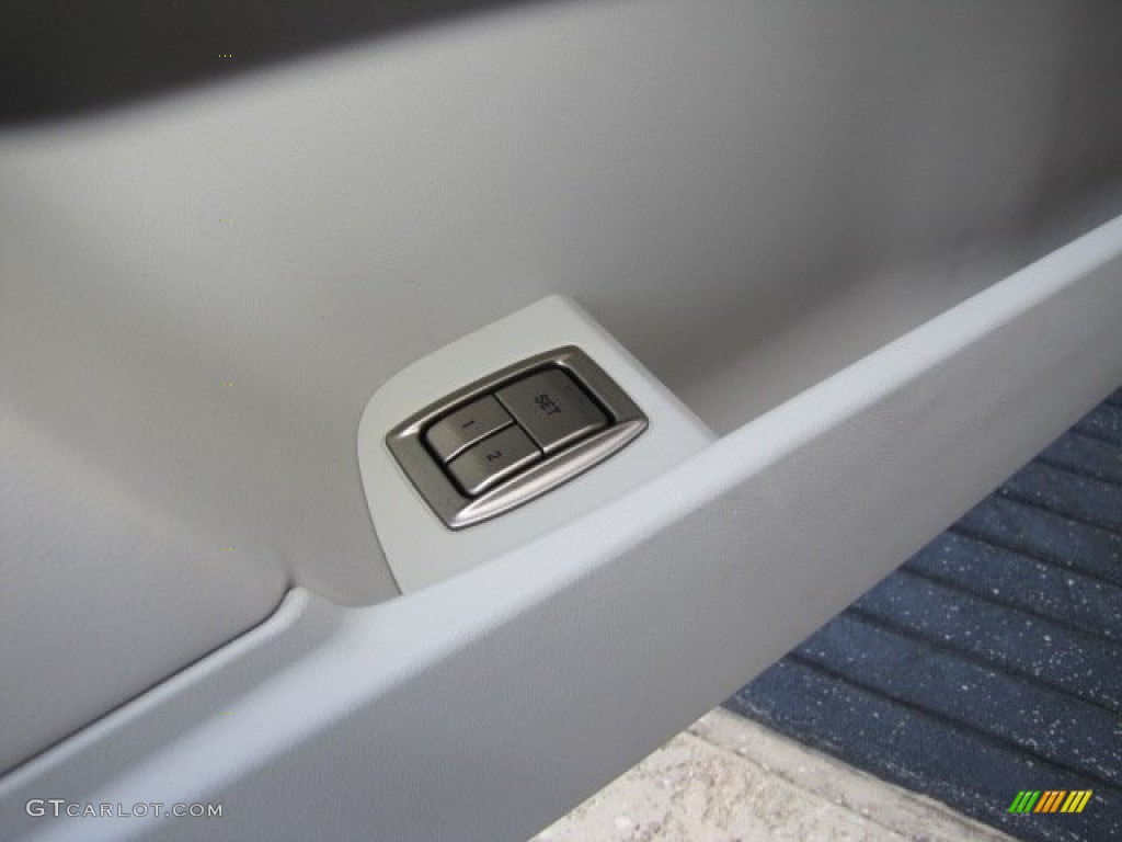 2010 XF Premium Sport Sedan - Vapour Grey Metallic / Dove photo #32
