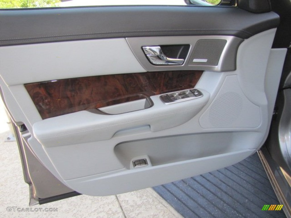 2010 XF Premium Sport Sedan - Vapour Grey Metallic / Dove photo #38