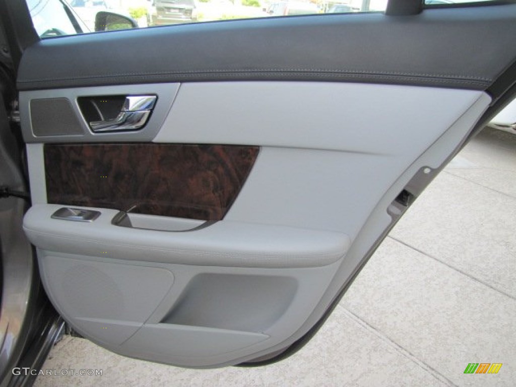 2010 XF Premium Sport Sedan - Vapour Grey Metallic / Dove photo #40