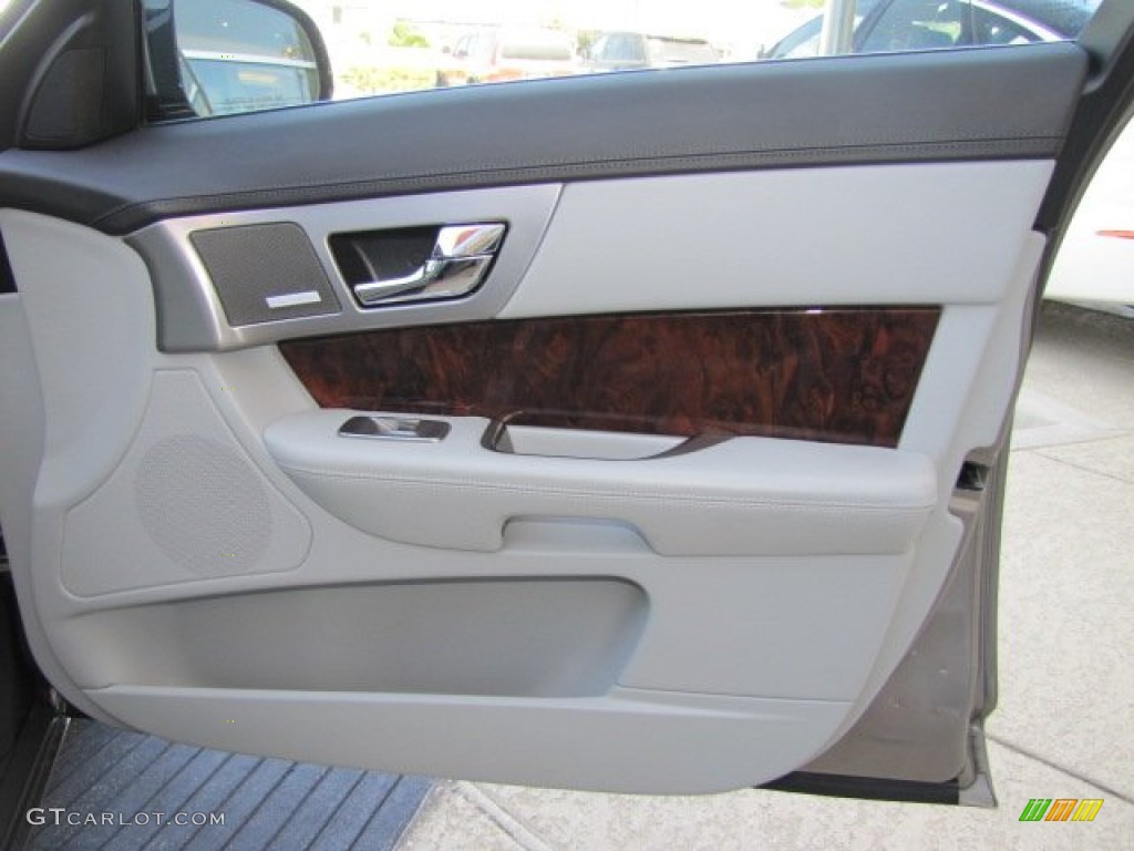 2010 XF Premium Sport Sedan - Vapour Grey Metallic / Dove photo #41