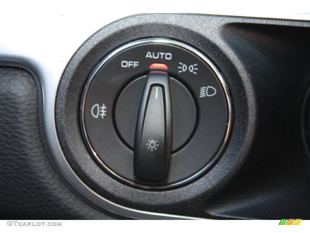 2013 Porsche 911 Carrera S Cabriolet Controls Photo #78338694
