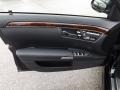 Black - S 550 4Matic Sedan Photo No. 9
