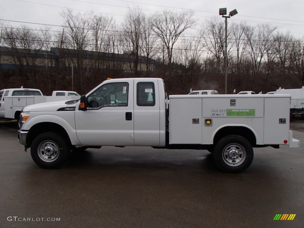 Oxford White 2013 Ford F350 Super Duty XL SuperCab 4x4 Utility Truck Exterior Photo #78339261