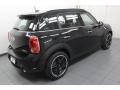 Absolute Black - Cooper S Countryman Photo No. 8