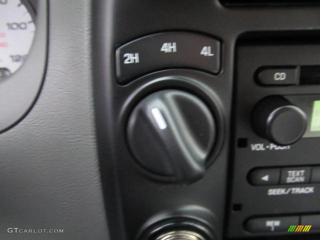 2011 Ford Ranger Sport SuperCab 4x4 Controls Photo #78341123