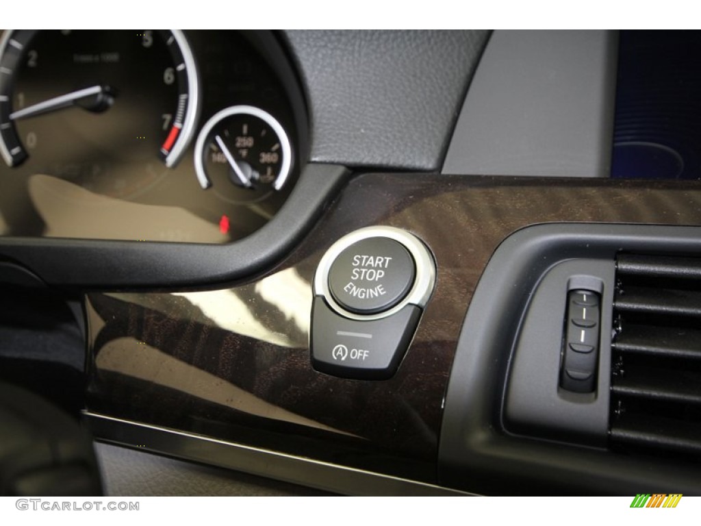 2013 BMW 5 Series 535i Sedan Controls Photo #78346440