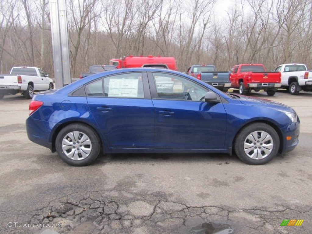 2013 Cruze LS - Blue Topaz Metallic / Jet Black/Medium Titanium photo #7