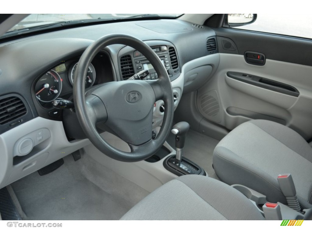 Gray Interior 2008 Hyundai Accent GLS Sedan Photo #78347729