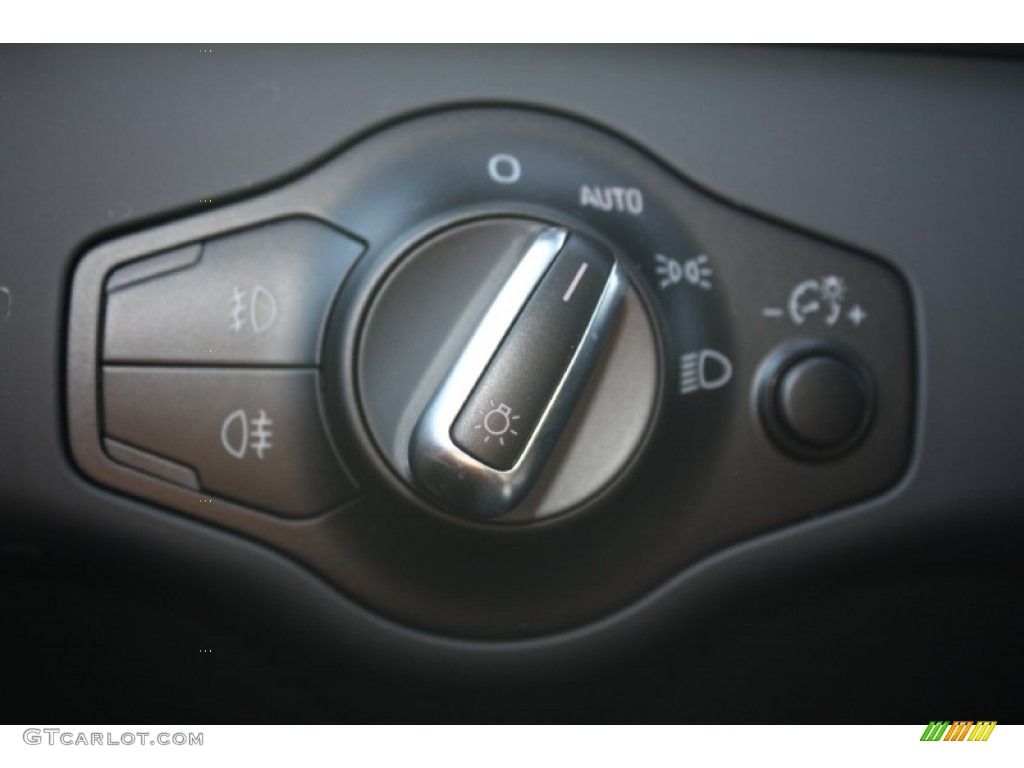 2013 Audi A5 2.0T Cabriolet Controls Photo #78348288
