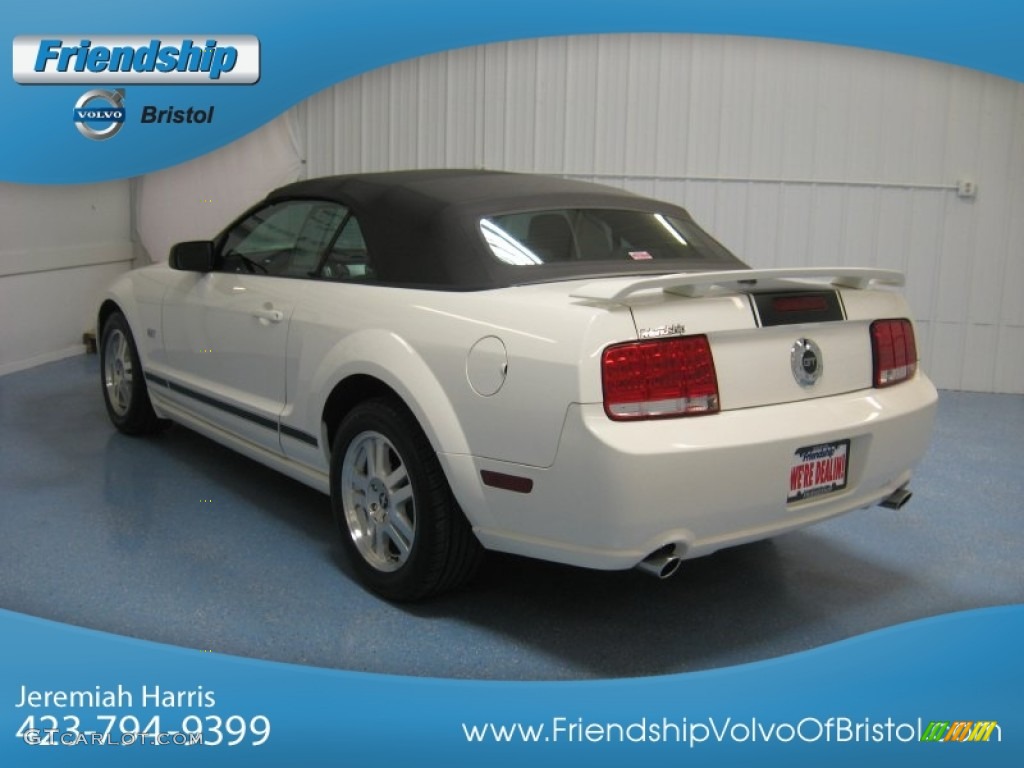 2008 Mustang GT Premium Convertible - Performance White / Light Graphite photo #8