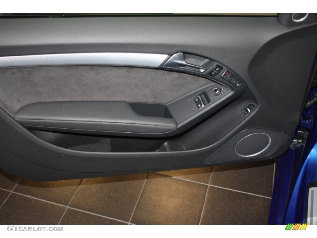 2013 Audi RS 5 4.2 FSI quattro Coupe Black Fine Nappa Leather/Black Alcantara Inserts Door Panel Photo #78349858