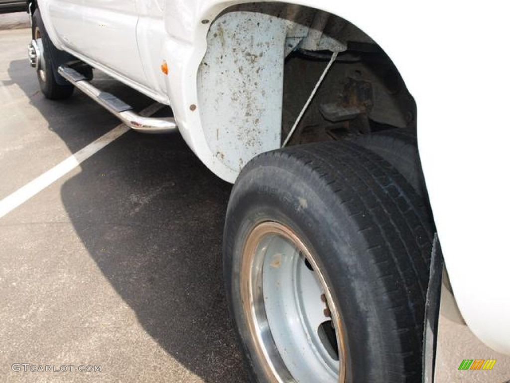 2003 Silverado 3500 LS Crew Cab Dually - Summit White / Dark Charcoal photo #4