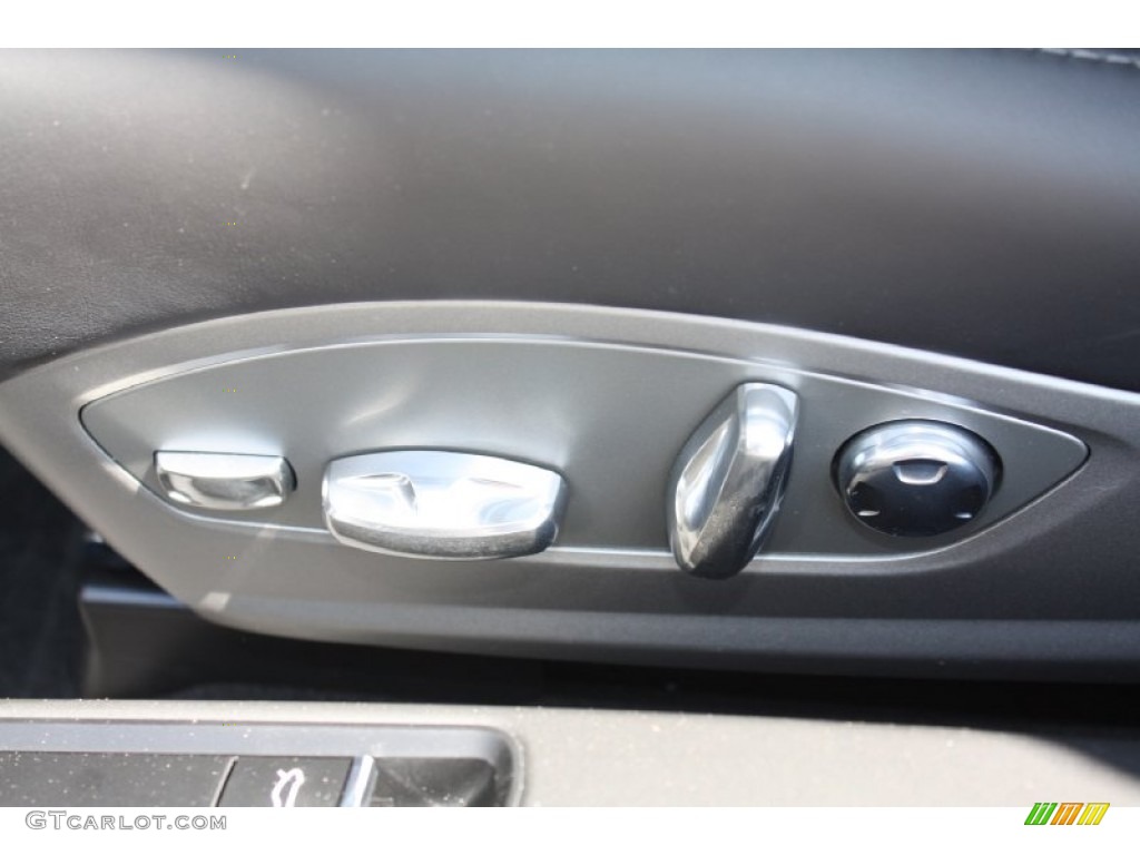 2013 Porsche Boxster Standard Boxster Model Controls Photo #78350001