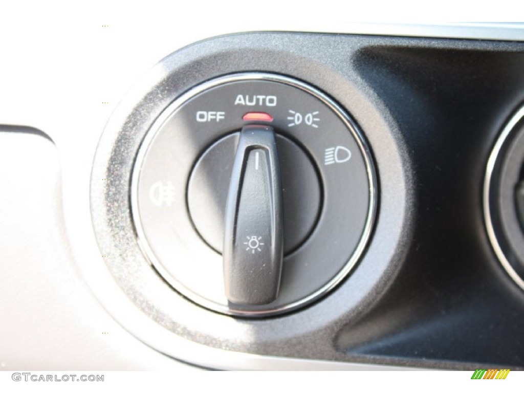 2013 Porsche Boxster Standard Boxster Model Controls Photo #78350250