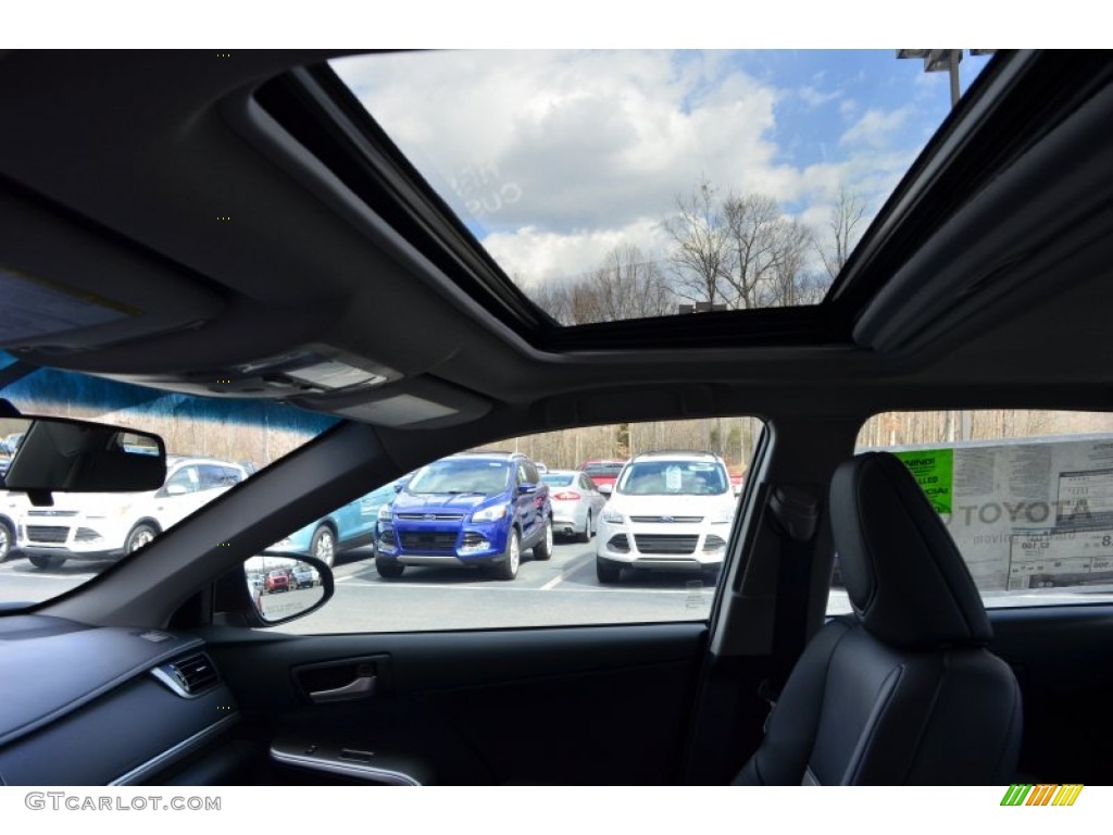 2013 Camry SE - Magnetic Gray Metallic / Black photo #23