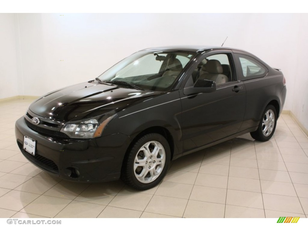 Ebony Black 2009 Ford Focus SE Coupe Exterior Photo #78354137