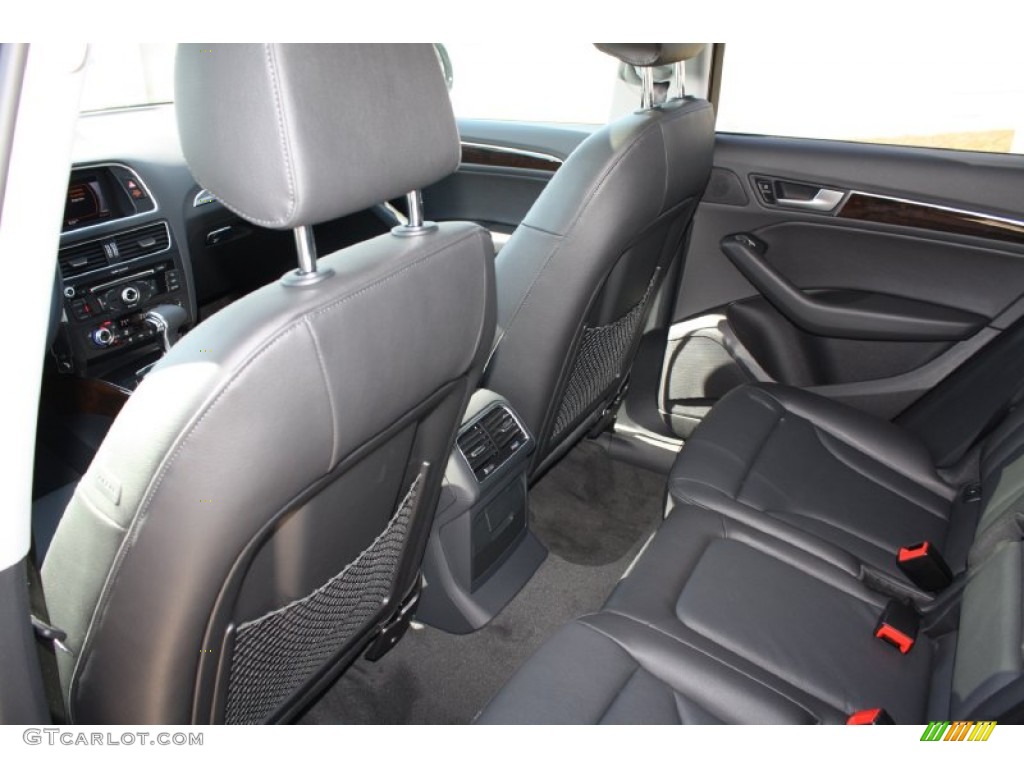 2013 Audi Q5 2.0 TFSI quattro Rear Seat Photo #78354246