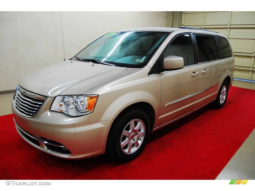 Cashmere Pearl 2012 Chrysler Town & Country Touring Exterior Photo #78354642