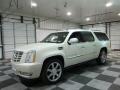 White Diamond - Escalade ESV AWD Photo No. 4
