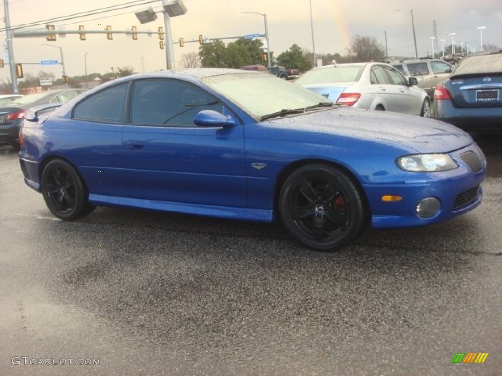 2004 GTO Coupe - Impulse Blue Metallic / Black photo #6