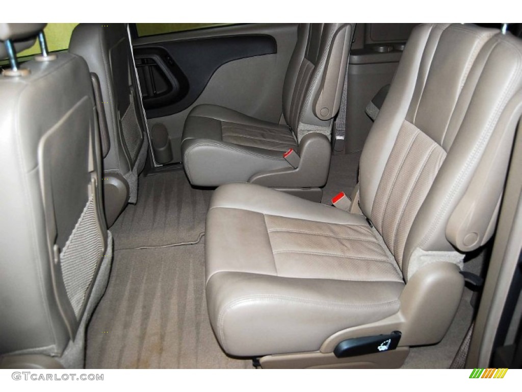 Dark Frost Beige/Medium Frost Beige Interior 2012 Chrysler Town & Country Touring Photo #78354852
