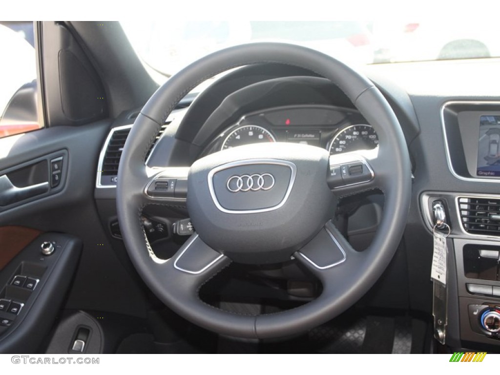 2013 Audi Q5 2.0 TFSI quattro Chestnut Brown Steering Wheel Photo #78354888