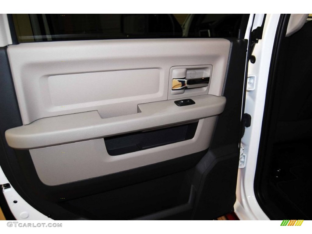 2012 Ram 1500 Lone Star Crew Cab - Bright White / Dark Slate Gray/Medium Graystone photo #12