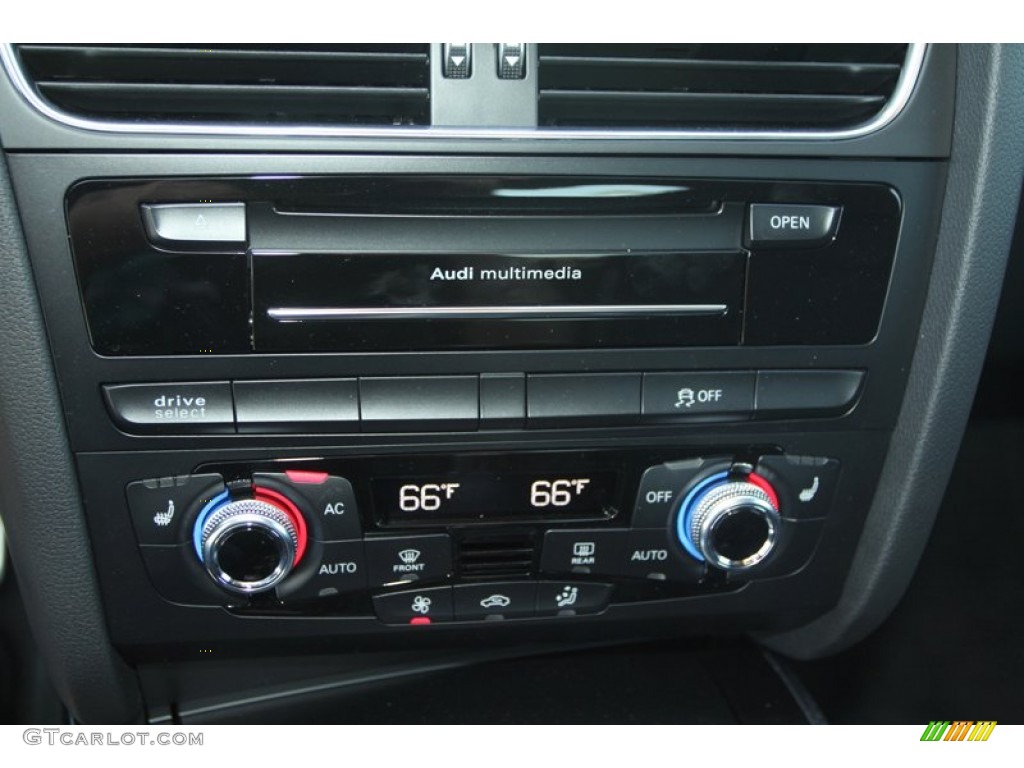 2013 Audi S5 3.0 TFSI quattro Coupe Controls Photo #78356046